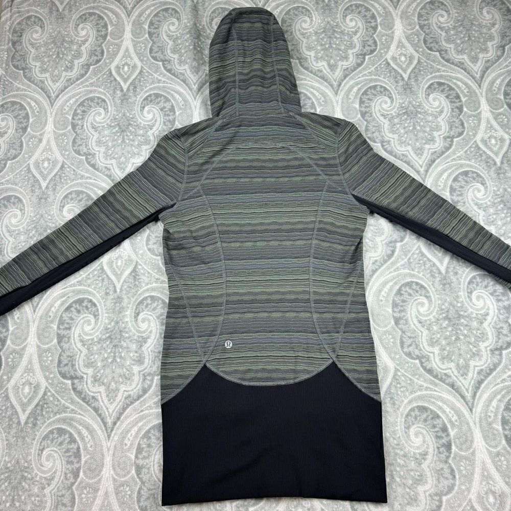 Womens Lululemon Daily Practice Jacket - Picture 5 of 6